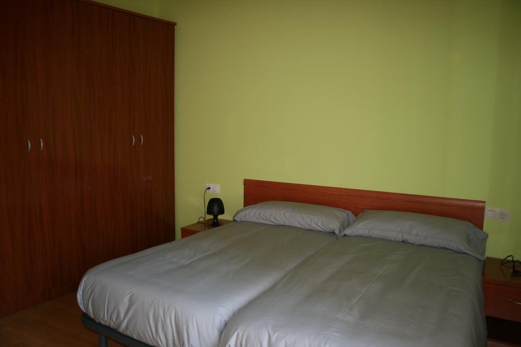 Vivienda Turistica Rural Piskerra Apartment Carcastillo Bilik gambar