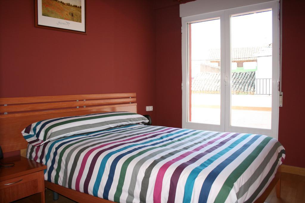 Vivienda Turistica Rural Piskerra Apartment Carcastillo Bilik gambar